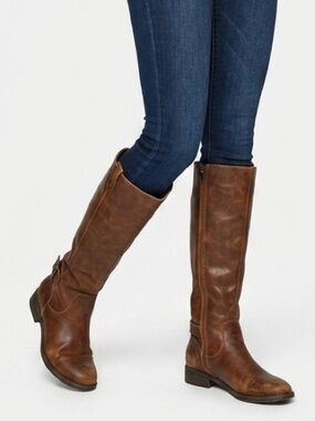 Steve Madden Brown Knee-High Leather Riding Boots
